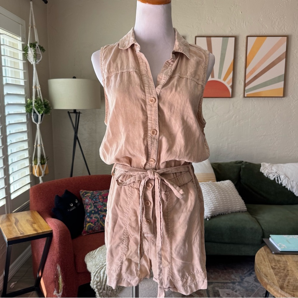 Cloth & Stone Khaki Button-Up Top